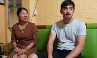 Bà Đinh Thị Lý và con trai tố cáo bị Đường "Nhuệ" và đàn em đánh tại trụ sở Công an phường Trần Lãm - Ảnh: Hoàng Long