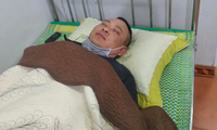 Chủ xe khách Nguyễn Minh Lập bị đánh gây thương tích, phải nhập viện điều trị - Ảnh: Hoàng Long