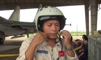 Hình ảnh không bao giờ quên của phi công Trần Quang Khải