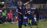 Sarri giúp Napoli thăng hoa ở Serie A. Ảnh: Reuters.