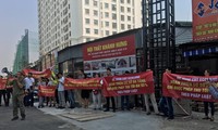 Hà Nội: Chủ dự án EcoLake View &apos;chống lệnh&apos; phường, không đối thoại với dân?