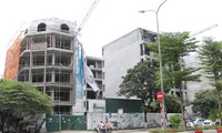 Tòa án &apos;lệnh&apos; cấm chuyển dịch 14 căn biệt thự dự án phố Wall ở Hà Nội