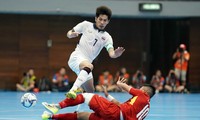 Futsal Việt Nam chưa thể tạo nên cuộc lật đổ trước Thái Lan tại SEA Games 29. Ảnh Đức Lập