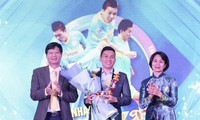 Nguyễn Nhớ được nhận giải Fair-play 2020 nhờ hành vi đẹp trước đối thủ ở giải Futsal quốc gia. (ảnh PLO)