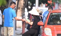 BTC dùng vé điện tử, CĐV có thể 'tiền mất tật mang' khi mua vé chung kết bóng đá SEA Games ở chợ đen