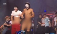 Sự cố phát sóng xấu hổ nhất Hàn Quốc: Nghệ sĩ tụt quần trên sân khấu trực tiếp