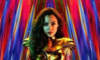 Poster chính thức của &quot;Wonder Woman 1984&quot; làm fan liên tưởng tới... 5 anh em siêu nhân