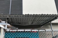 Người dân toà chung cư chưa hết bàng hoàng vụ bé gái rơi từ tầng 12