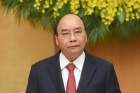 Thủ tướng yêu cầu tiêm vắc-xin COVID-19 cho người dân ngay trong tuần này