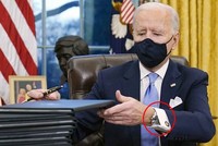 Chiếc đồng hồ của tân Tổng thống Joe Biden có gì đặc biệt mà tất cả mọi người đều nói đến?