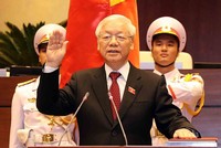 Lời tuyên thệ 'dưới cờ đỏ sao vàng thiêng liêng của Tổ quốc'