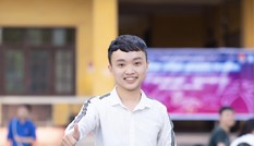 Thầy giáo trường Y đồng sáng lập trung tâm đào tạo MC từng bị loại vì giọng địa phương