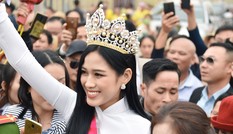 Hoa hậu Đỗ Thị Hà truyền cảm hứng cho giới trẻ ở quê nhà Thanh Hoá
