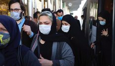 Iran cấm nhập vắc-xin COVID-19 của Mỹ, Anh vì không tin