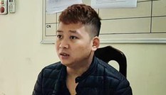 Tài xế taxi dùng dao cướp tài sản của du khách nước ngoài