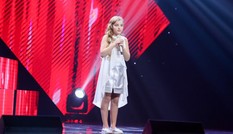 ‘Thiên thần Nga’ gây ‘sốt’ tại Giọng hát Việt nhí 2016