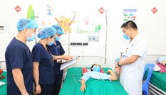 Truyền 6 lít máu cứu sản phụ bị băng huyết sau sinh