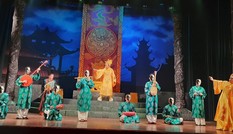 NSND Thúy Mùi: Không có chuyện mưa huy chương vàng