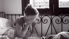 Ôm mộng đổi đời, tôi bẽ bàng vì lỡ làm gái bao
