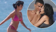 Người tình CR7 thả dáng quyến rũ ở Hy Lạp