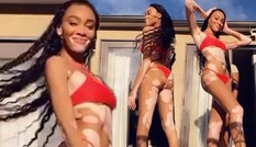 'Chân dài' Winnie Harlow diện bikini đỏ rực, catwalk tại nhà