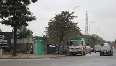 Cận cảnh hàng loạt nhà vệ sinh mới bàn giao đã bỏ hoang
