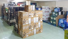 Phát hiện hàng nghìn chai rượu ngoại nghi nhập lậu