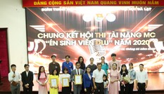 Sôi động sân chơi “Én sinh viên DLU”