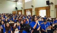 Đoàn trường CĐSP Trung ương Nha Trang tổ chức chuyên đề biển, đảo Việt Nam