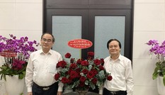 Bộ trưởng Phùng Xuân Nhạ thăm, chúc mừng các nguyên Bộ trưởng GD&ĐT