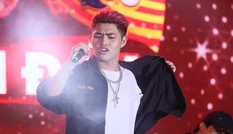 Rapper Tez: “Không có áp lực, không có kim cương”