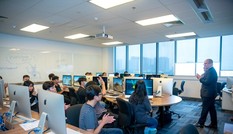 Biểu tượng cảm xúc Emoji giúp người học đón nhận phản hồi trực tuyến
