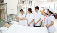 Học phí trường đại học tăng kịch trần: Muốn học Y Dược phải có 1 tỷ đồng!