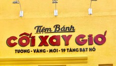 Bức tường vàng ở Đà Lạt trở lại thu hút nhiều bạn trẻ “Check-in“