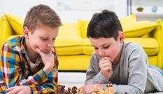 Từ bàn cờ đến cuộc sống: Cách cờ vua giúp trẻ em dám chấp nhận rủi ro