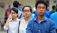 Thí sinh Hà Nội bắt đầu nhận giấy báo dự thi đại học, cao đẳng