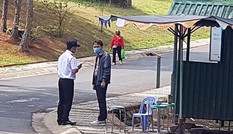 Đánh bảo vệ bệnh viện bệnh viện khi được yêu cầu khai báo y tế