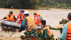 Nhóm du khách bị lũ cuốn: Tìm được thi thể ngay tại nơi gặp nạn