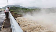 Nhiều thuỷ điện ở Phú Yên xã lũ lớn, nguy cơ gây ngập lụt hạ du