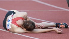 'Nữ hoàng' Quách Thị Lan gục ngã tại vạch đích