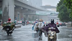 Miền Bắc mưa rào, miền Trung nắng nóng