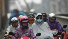 Miền Bắc chìm trong mưa phùn, sương mù