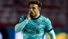 Thêm ngôi sao mắc COVID-19, Liverpool như ngồi lên đống lửa