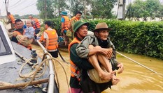 Kết nối yêu thương trong giông bão