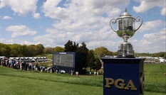 Sân golf của ông Trump bị tước quyền đăng cai major