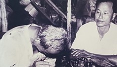 Hung thần thuở ấy tuổi đà chín tư