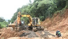 Tháo dỡ chốt cấm đường trên tuyến Hồ Chí Minh đoạn qua Quảng Trị