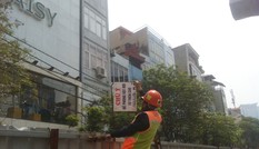 Tháo dỡ biển báo gây sợ hãi tại dự án metro Nhổn - Ga Hà Nội