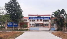 Phụ huynh tố giác vì con gái học lớp 7 bị bạn đánh dã man