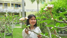 Nữ thủ khoa mồ côi mơ ước trở thành cô giáo